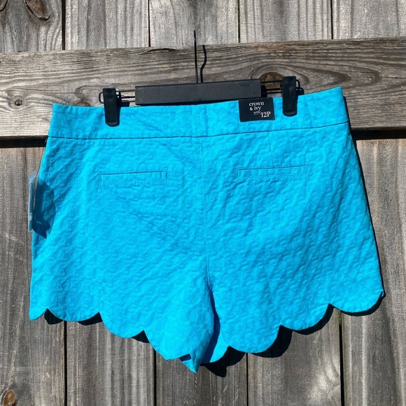 Crown & Ivy Women's Blue Scalloped Shorts NWT - Picture 4 of 7